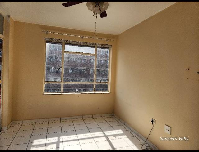 1 BEDROOM PROPERTY TO RENT IN NORTH BEACH
